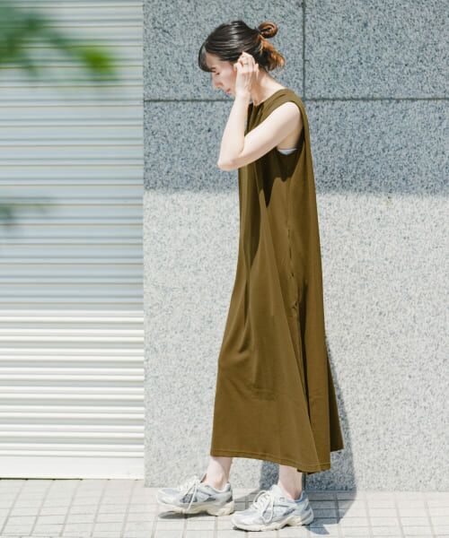 カットミラノノースリーブワンピース （ワンピース）｜＊＊URBAN