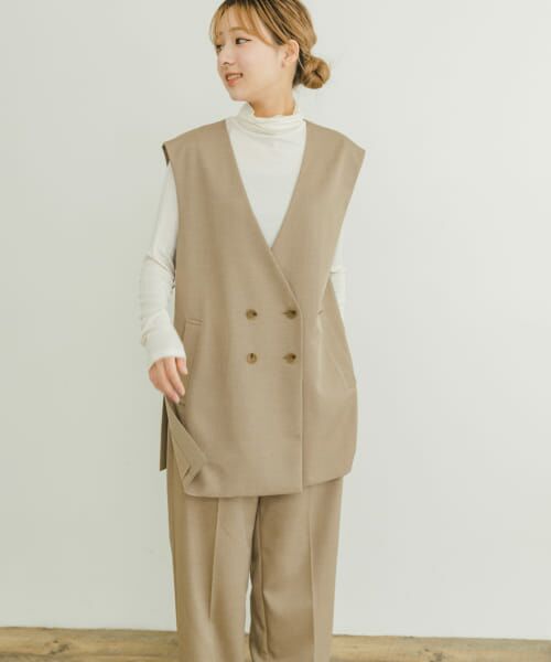 アーバンリサーチ セットアップ ベージュ オケージョン ビジネス