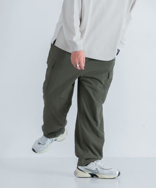 GRANCY ナイロンパンツ　グリーンM GRANCY ナイロンパンツ グリーンM GRANCY ナイロンパンツ