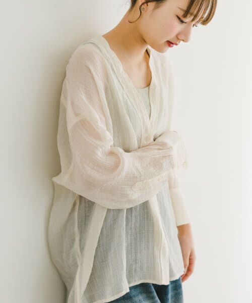 美品ビューティー＆ユース　BYカラーリネンVネックブラウス　ブラック　F　麻 美品ビューティー＆ユース BYカラーリネンVネックブラウス