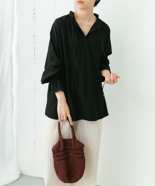 ＊＊URBAN RESEARCH ITEMS / アーバンリサーチ アイテムズ シャツ・ブラウス | 2WAYフリルブラウス（BLK）