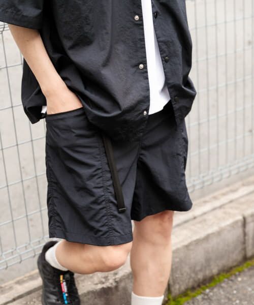 ＊＊URBAN RESEARCH ITEMS / アーバンリサーチ アイテムズ ショート・ハーフ・半端丈パンツ | 『撥水/イージーケア/接触冷感/UVカット』タスランナイロンウェビングベルトショーツ（BLK）