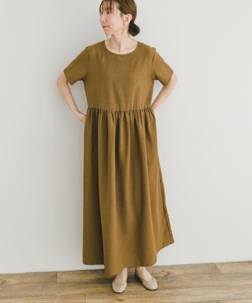 あずき 極美品 kagure かぐれ リヨセルリネン半袖ワンピース かぐれ