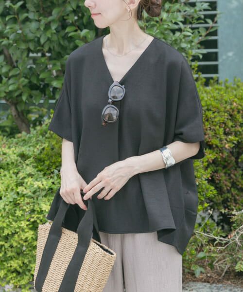 ＊＊URBAN RESEARCH ITEMS / アーバンリサーチ アイテムズ Tシャツ | リネンライクVネックプルオーバー（BLK）