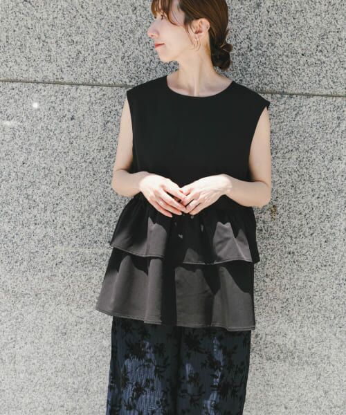 ＊＊URBAN RESEARCH ITEMS / アーバンリサーチ アイテムズ シャツ・ブラウス | ティアードノースリブラウス（BLK）