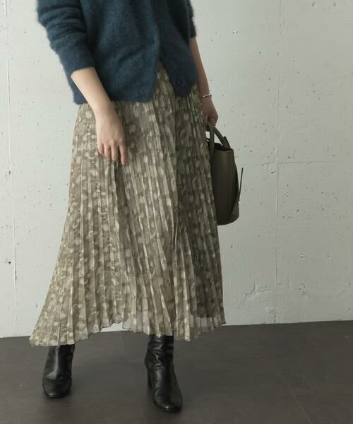URBAN RESEARCH ROSSO / アーバンリサーチ ロッソ スカート | スネークプリントプリーツスカート∴ | 詳細1