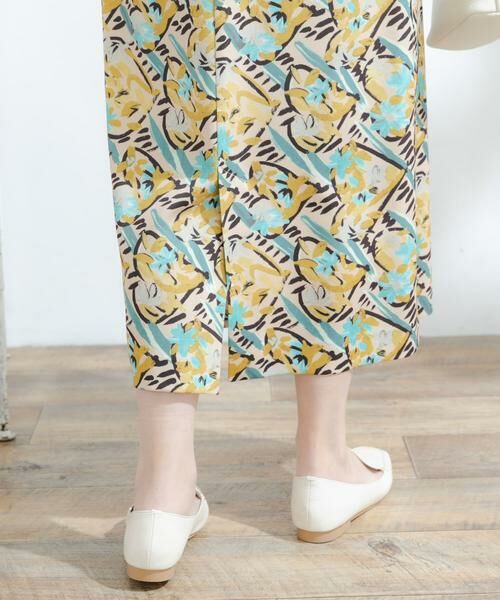 URBAN RESEARCH ROSSO / アーバンリサーチ ロッソ スカート | F by ROSSO　フラワーペイントセミタイトスカート | 詳細1