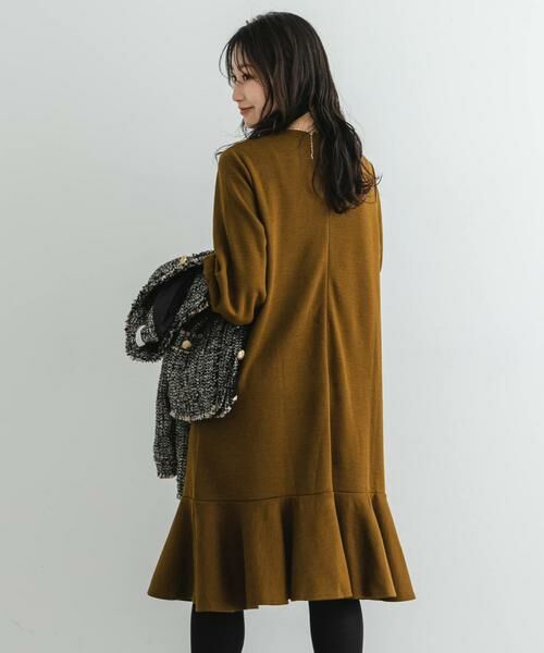 URBAN RESEARCH ROSSO / アーバンリサーチ ロッソ ワンピース | 『40サイズ/高身長向けも展開』F by ROSSO　裾フレアワンピース | 詳細3