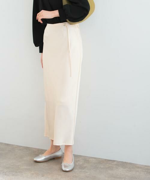 URBAN RESEARCH ROSSO/アーバンリサーチ ロッソ リップルサテンスカート アイボリー 38 URBAN RESEARCH ROSSO/アーバンリサーチ ロッソ リップルサテンスカート アイボリー 38