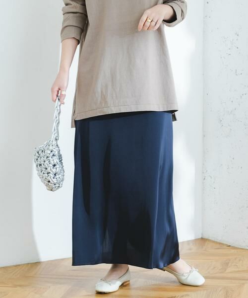 URBAN RESEARCH ROSSO / アーバンリサーチ ロッソ スカート | F by ROSSO サテンマーメイドスカート(ネイビー)
