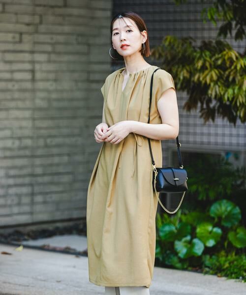 URBAN RESEARCH ROSSO / アーバンリサーチ ロッソ ワンピース | F by ROSSO　ドライタッチギャザーネックワンピース | 詳細2