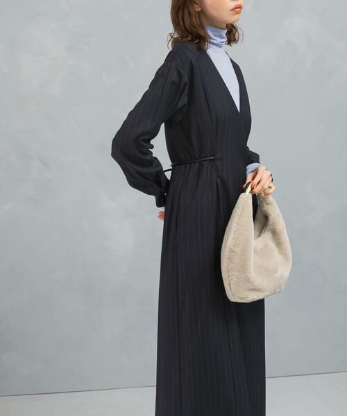 URBAN RESEARCH ROSSO / アーバンリサーチ ロッソ ワンピース | Vネックベルト付ストレートワンピース(ストライプ)