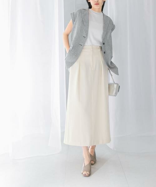 URBAN RESEARCH ROSSO / アーバンリサーチ ロッソ スカート | タックストレートスカート(オフホワイト)