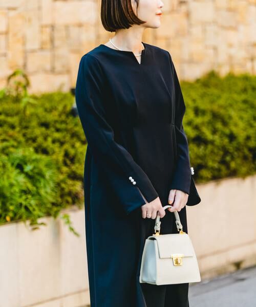 URBAN RESEARCH ROSSO / アーバンリサーチ ロッソ ワンピース | F by ROSSO 袖パールサイドタックワンピース | 詳細1