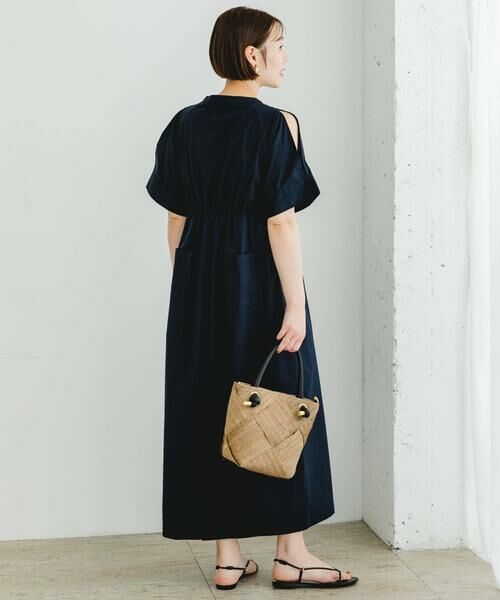 URBAN RESEARCH ROSSO / アーバンリサーチ ロッソ ワンピース | F by ROSSO　スリットショルダーワンピース | 詳細7