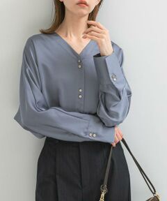 URBAN RESEARCH ROSSO / アーバンリサーチ ロッソ シャツ・ブラウス | ボタンデザインサテンVネックブラウス