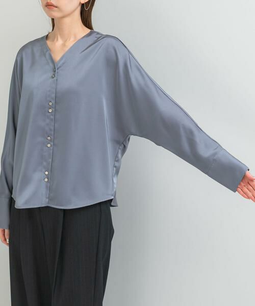 URBAN RESEARCH ROSSO / アーバンリサーチ ロッソ シャツ・ブラウス | ボタンデザインサテンVネックブラウス | 詳細11