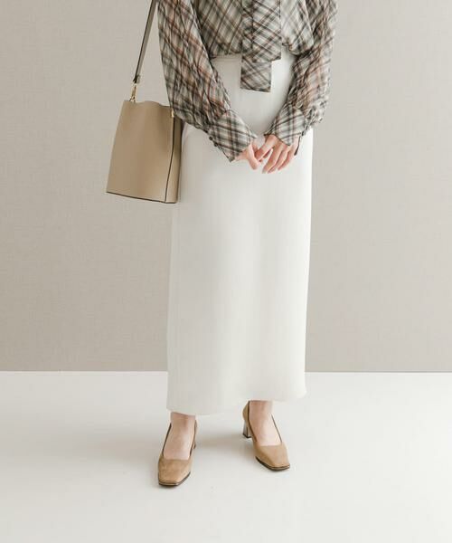 URBAN RESEARCH ROSSO / アーバンリサーチ ロッソ スカート | ビンテージダブルサテンストレートスカート(オフホワイト)