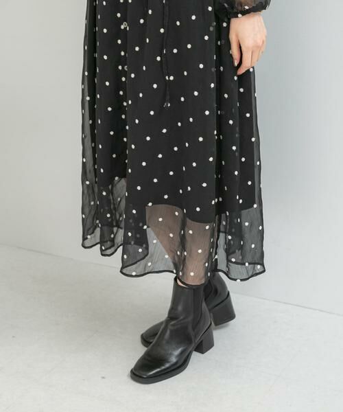 URBAN RESEARCH ROSSO / アーバンリサーチ ロッソ ワンピース | 『WEB限定』フラワー刺繍フリルネックワンピース | 詳細11