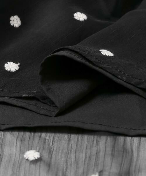 URBAN RESEARCH ROSSO / アーバンリサーチ ロッソ ワンピース | 『WEB限定』フラワー刺繍フリルネックワンピース | 詳細18