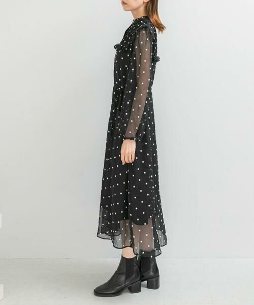 URBAN RESEARCH ROSSO / アーバンリサーチ ロッソ ワンピース | 『WEB限定』フラワー刺繍フリルネックワンピース | 詳細8