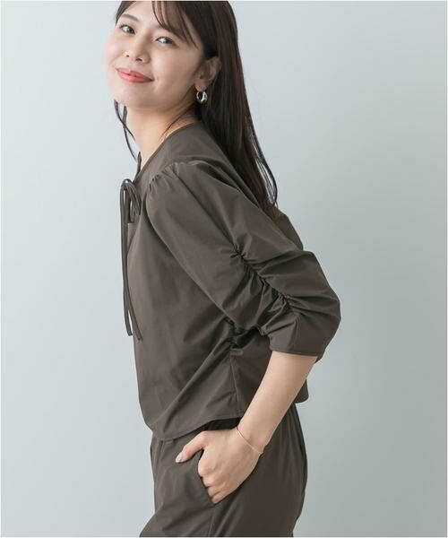URBAN RESEARCH ROSSO / アーバンリサーチ ロッソ セットアップ | F by ROSSO　撥水ストレッチブラウス+イージーパンツ | 詳細2