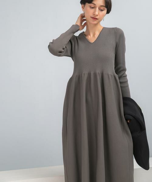 URBAN RESEARCH ROSSO/アーバンリサーチ ロッソ 『WEB限定』フォルムシルエットVネックリブワンピース モカ 36