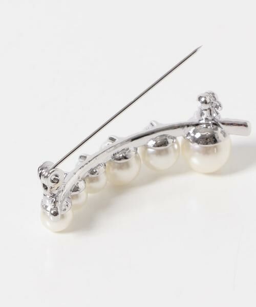 URBAN RESEARCH ROSSO / アーバンリサーチ ロッソ ブローチ・コサージュ | AVALON　カーブパールブローチ | 詳細4