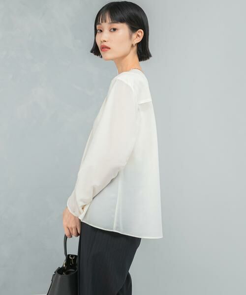 URBAN RESEARCH ROSSO / アーバンリサーチ ロッソ シャツ・ブラウス | ウォッシャブルVネックフレアブラウス | 詳細2