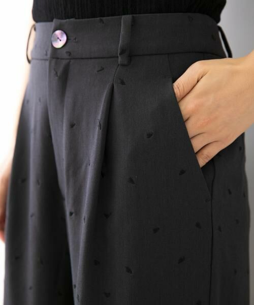 URBAN RESEARCH ROSSO / アーバンリサーチ ロッソ その他パンツ | F by ROSSO ハート刺繍タックワイドパンツ | 詳細20