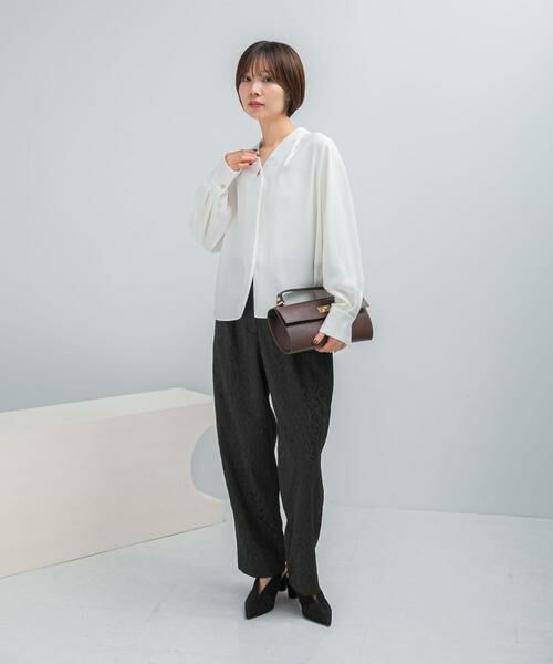 URBAN RESEARCH ROSSO / アーバンリサーチ ロッソ シャツ・ブラウス | Vネックボタンデザインブラウス | 詳細2