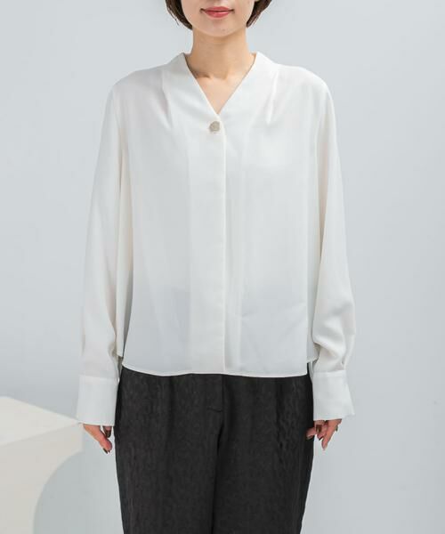 URBAN RESEARCH ROSSO / アーバンリサーチ ロッソ シャツ・ブラウス | Vネックボタンデザインブラウス | 詳細3