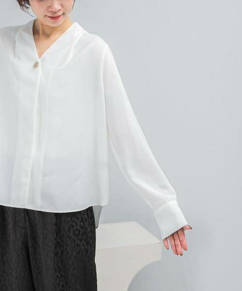 URBAN RESEARCH ROSSO / アーバンリサーチ ロッソ シャツ・ブラウス | Vネックボタンデザインブラウス | 詳細6