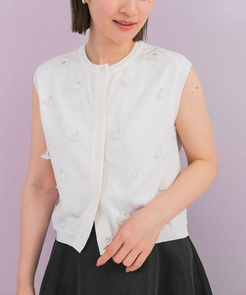 URBAN RESEARCH ROSSO / アーバンリサーチ ロッソ ニット・セーター | 『一部WEB限定カラー』フラワーモチーフニットベスト | 詳細1