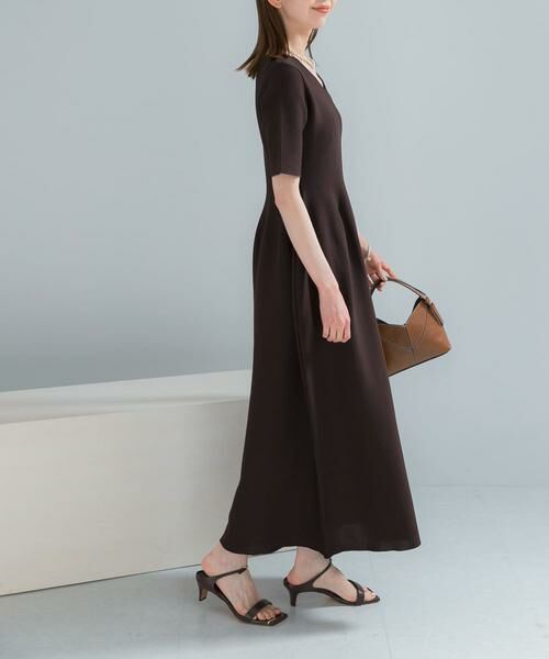 URBAN RESEARCH ROSSO / アーバンリサーチ ロッソ ワンピース | 『一部WEB限定カラー』フォルムニットVネックワンピース | 詳細11