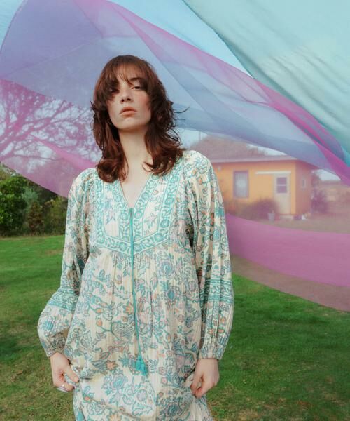 URBAN RESEARCH ROSSO / アーバンリサーチ ロッソ ワンピース | sara mallika　PAISLEY FLOWER PRINT DRESS | 詳細1