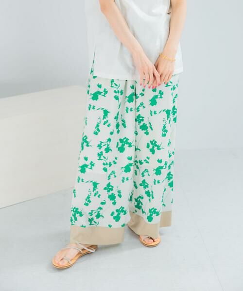 URBAN RESEARCH ROSSO / アーバンリサーチ ロッソ その他パンツ | フラワーモチーフプリントパンツ（グリーン）