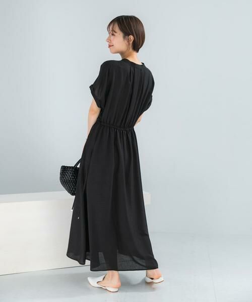 URBAN RESEARCH ROSSO / アーバンリサーチ ロッソ ワンピース | ウォッシャブルセミシアー2WAYネックワンピース | 詳細18