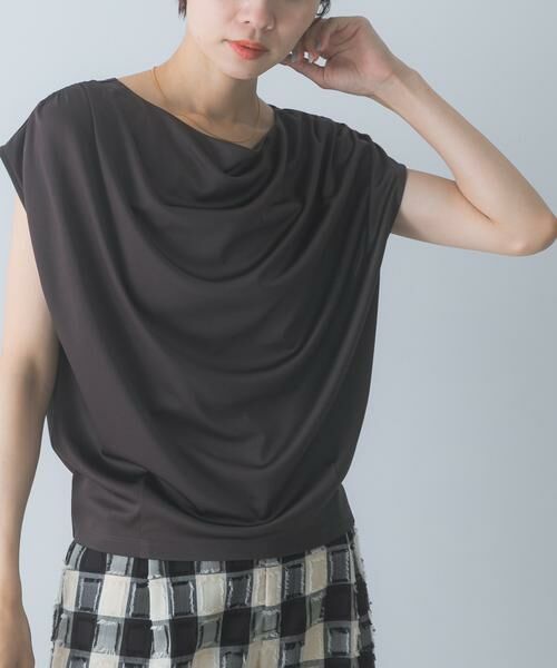URBAN RESEARCH ROSSO / アーバンリサーチ ロッソ Tシャツ | トリアセ混ドレープネックカットソー（ブラウン）