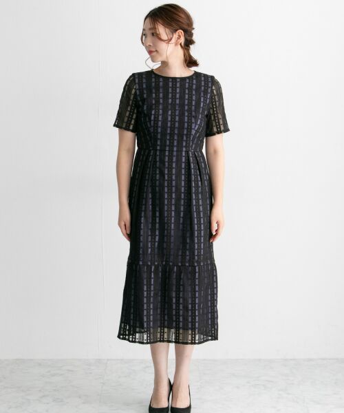 カエン　kaene　刺繍マーメイドワンピース　アーバンリサーチ ロッソ38 カエン kaene 刺繍マーメイドワンピース アーバンリサーチ