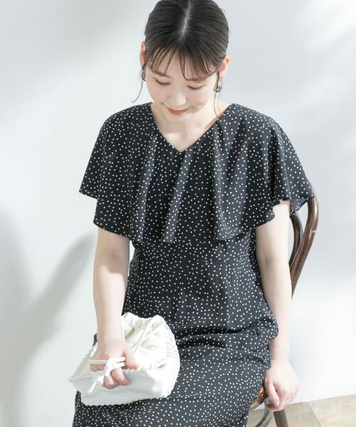 ビアズリー 異素材 後ケープ ワンピース美品 ビアズリー 異素材 後ケープ ワンピース美品 - メルカリ