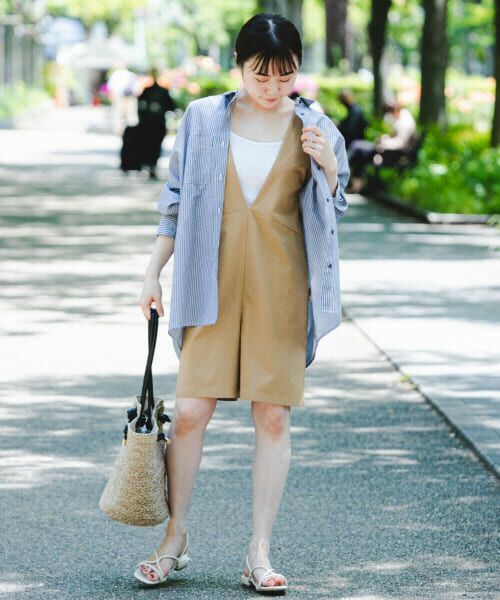 【タグ付き未使用】FbyROSSO/撥水Vネックショートオールインワン タグ付き未使用】FbyROSSO/撥水Vネックショートオールインワン