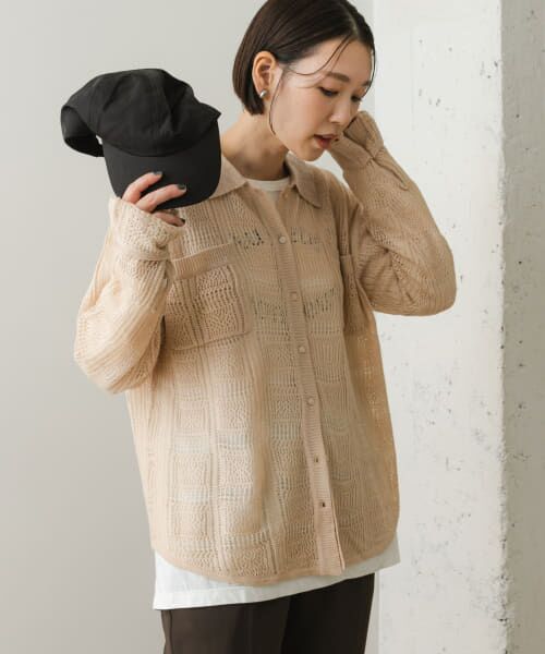 【ひろちゃんさん専用】FENDI ベージュ リブ編み 半袖ニット ひろちゃんさん専用】FENDI ベージュ リブ編み 半袖ニット