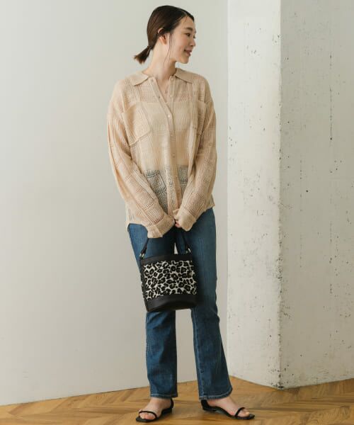 【i19】【URBAN RESEARCH】バーガンディ リブニット 【F】 美品 Vネックフォルムニット(one RED): トップス｜URBAN RESEARCH公式