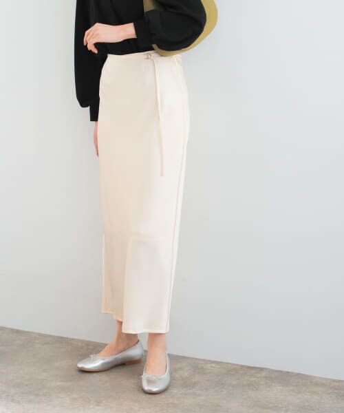 ＊＊URBAN RESEARCH ROSSO / アーバンリサーチ ロッソ スカート | リップルサテンスカート（ivory）