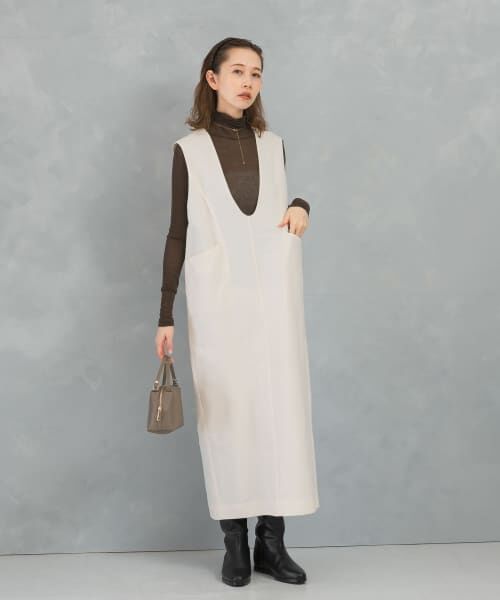 ＊＊URBAN RESEARCH ROSSO / アーバンリサーチ ロッソ ワンピース | Uネックフォルムジャンパーワンピース（OFF WHITE）