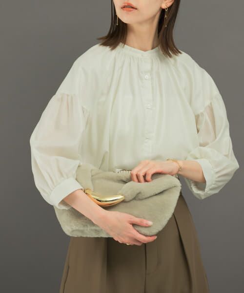 ＊＊URBAN RESEARCH ROSSO / アーバンリサーチ ロッソ シャツ・ブラウス | チンツシアーギャザーブラウス（OFF WHITE）
