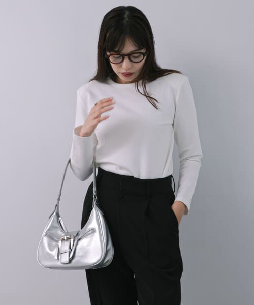 ＊＊URBAN RESEARCH ROSSO / アーバンリサーチ ロッソ Tシャツ | F by ROSSO　肩パットロングスリーブTシャツ（OFF WHITE）