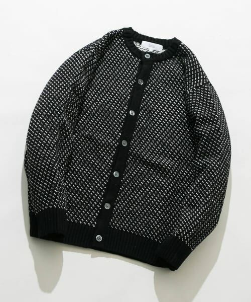 美品✨AKRIS ウール ニット カーディガン XL 大きいサイズ 濃紫 長袖 美品✨AKRIS ウール ニット カーディガン XL 大きいサイズ 濃紫