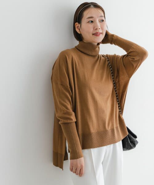 Traditional Weatherwear ⭐︎ 半袖ニットベージュ　極美品 半袖ニットセーター【韓国ファッション】[品番：ZJ000021838